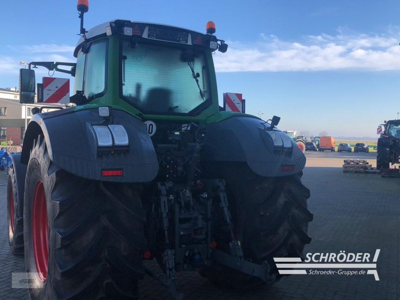 Traktor typu Fendt 828 VARIO S4 PROFI PLUS | MOTOR 2025 NEU, Gebrauchtmaschine w Ahlerstedt (Zdjęcie 4)